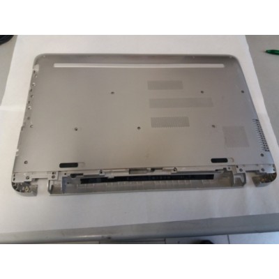 HP PAVILION 17-G COPERCHIO INFERIORE BASE